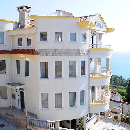 Apartments Amina Ulcinj Bagian luar foto